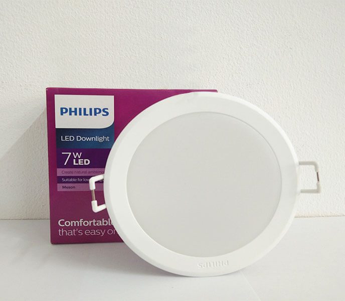 Đèn LED downlight tròn âm trần 7W kích thước lỗ cắt 105mm ánh sáng trung tính Philips 59448 MESON 7W D105-4000K
